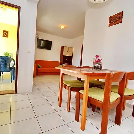 Apartman Ivan & Ivana *